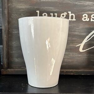 Vintage made in USA Elegant White Ceramic Vase planter